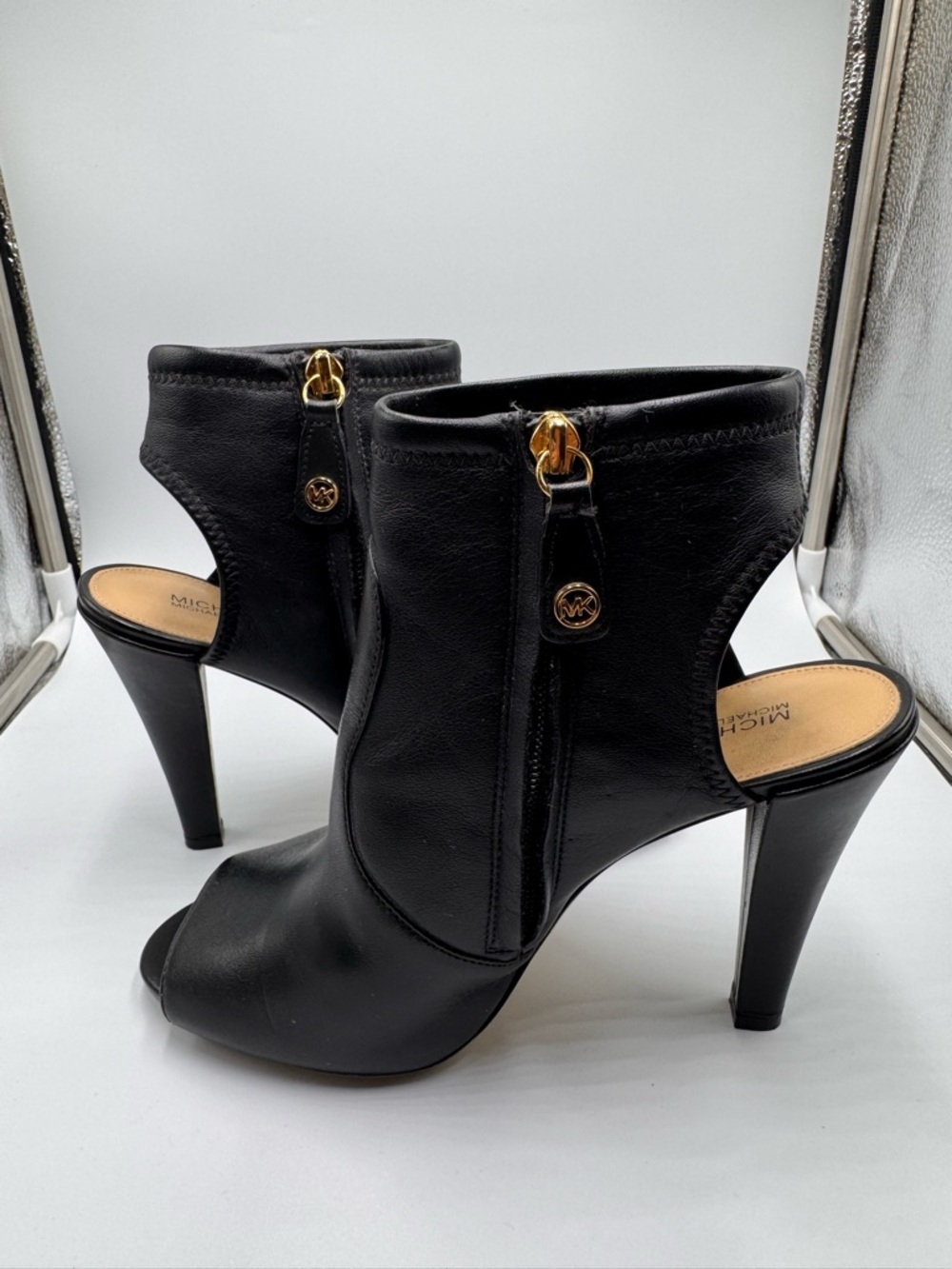 Michael Kors Selina Leather Peep Toe Ankle Bootie Black 8 - Picture 5 of 7